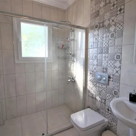 Dalyan - Villa Basaran Sleeps Up To 9 Guests 빌라 *